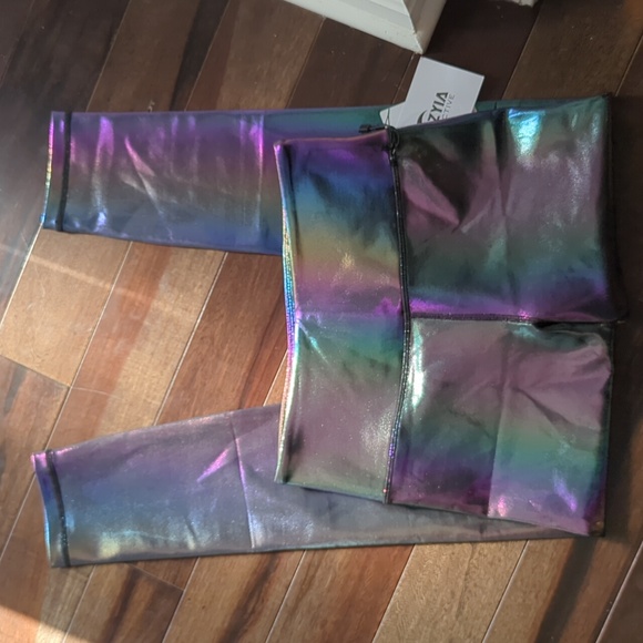 Mirage Metallic Plus Light‎ n Tight 7/8 24" sz. 6-8 NWT - Picture 3 of 5